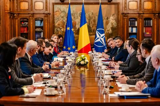 Nicuşor Dan, întâlnire la Cotroceni cu liderii marilor companii americane, reunite sub umbrela Camerei de Comerţ Americane în România: Mesajul companiilor americane este că îşi doresc să investească în continuare în ţara noastră