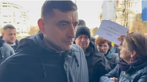 George Simion, la un protest organizat joi la Ploieşti: M-am uitat în jur, n-am mai fost de mult în Ploieşti, uitaţi, sunt foarte mulţi oameni nemulţumiţi / Conform AUR, au avut loc proteste în mai multe oraşe - FOTO