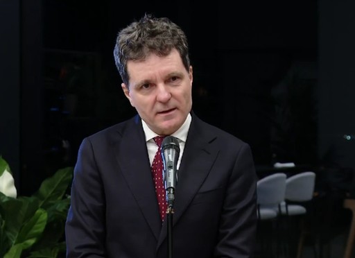 Nicuşor Dan, despre eventuala interzicere a accesului copiilor sub o anumită vârstă la reţele de socializare: E bine că avem dezbaterea asta, haideţi să lăsăm specialiştii să dezbată