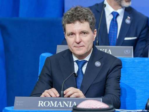 Nicuşor Dan: România e decisă să îşi intensifice relaţiile cu partenerii săi strategici, tradiţionali, pentru că dinamica internaţională actuală impune consolidarea acestor punţi. Rămân un susţinător ferm al cooperării transatlantice dintre SUA şi UE