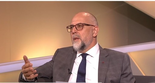 Kelemen Hunor: După rotativă, Guvernul a îndatorat România peste măsură. Măcar dacă ar fi cîştigat alegerile. Ăsta e preţul astăzi pe care noi plătim pentru greşelile de atunci
