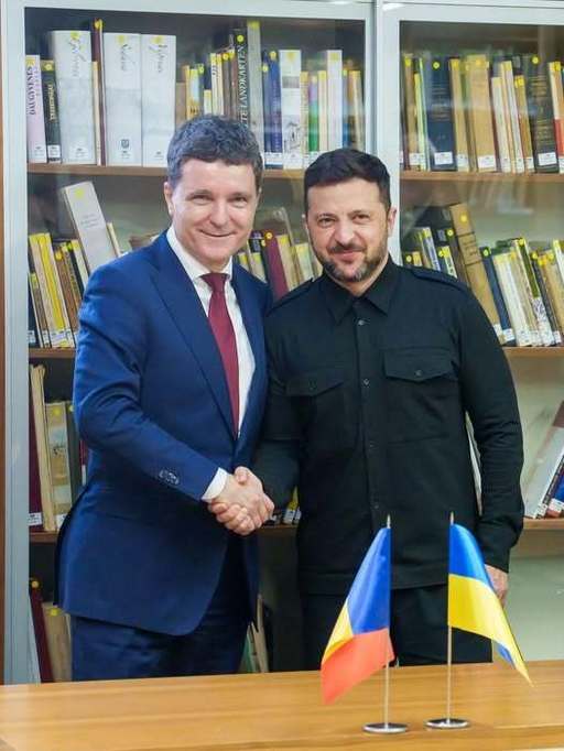 Patru ani de război în Ucraina - Nicuşor Dan: Ucraina luptă pentru noi toţi şi menţine securitatea întregului nostru continent, cu un curaj şi o rezistenţă admirabile/ Negocierile trebuie să continue până se vor îndeplini condiţiile pentru o pace justă