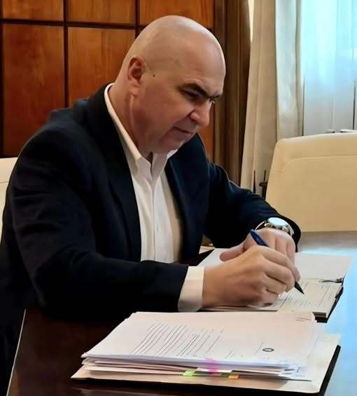 UPDATE - Premierul Ilie Bolojan: Ordonanţa privind reforma în administraţie a fost trimisă la Monitorul Oficial pentru publicare / Sindicatele din penitenciare, plângere penală împotriva premierului / Ce acuzaţii i se aduc