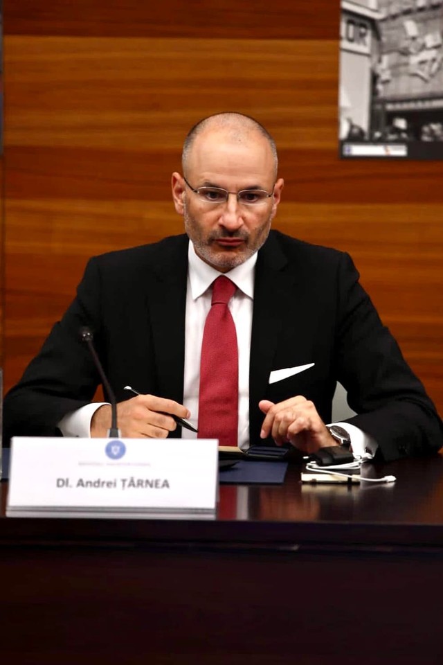 Andrei Ţărnea, despre românii nemulţumiţi că şi-au plătit zborul de repatriere: Oamenii au tot dreptul să critice limitele acţiunii MAE. Am făcut tot ce se poate pentru fiecare dintre cetăţenii români