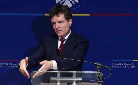 Preţul carburanţilor - Nicuşor Dan: Nu se pune problema ca pe aceste componente de taxe şi accize ale statului să se intervină în plus. Din păcate, nici în minus nu avem posibilitatea să o facem