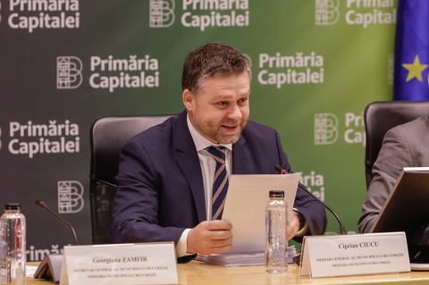 Primarul Ciucu: A fost aprobat proiectul privind actualizarea chiriilor pentru locuinţele "convenabile", după ce nu a mai fost actualizat de 20 de ani / Amendament pentru ca persoanele care îndeplinesc critetiile de protecţie socială să fie protejate