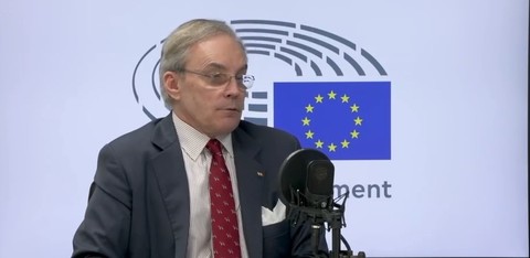 Eurodeputatul Şerban Sturdza, despre plecarea din AUR: Am creat un partid de dreapta. Şi a fost transformat într-un partid nostalgic comunist. A fost o linie roşie pentru mine - VIDEO
