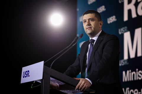 Miruţă: Eu înţeleg că PSD ar vrea ca toate lucrurile să se întâmple după chipul şi asemănarea lor, dar le spun că voturile pe care le-au primit la alegerile parlamentare nu le permit asta