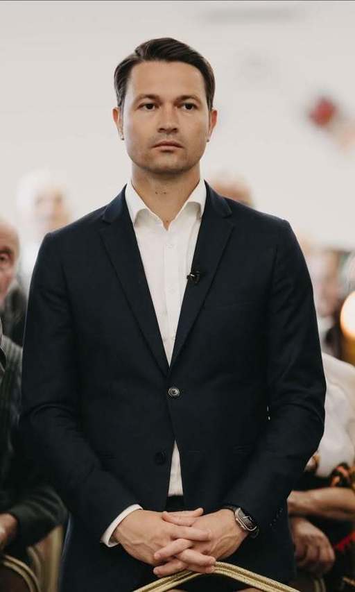 Sighiartău (PNL): De câteva luni de zile, PSD încearcă să slăbească PNL şi să submineze autoritatea premierului Ilie Bolojan / Am intrat la guvernare într-un moment dificil, ne-am asumat greşelile trecutului şi am decis să nu le mai repetăm