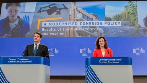 Roxana Mînzatu: România realocă peste 2,8 miliarde de Euro din bani europeni către 4 din cele 5 noi priorităţi europene, în cadrul procesului de revizuire al Politicii de coeziune din bugetul multianual 2021-2027