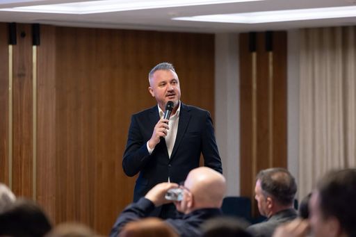 Vicepreşedintele PSD Romeo Lungu: Politica lui Bolojan a eşuat / România nu este un tabel de contabilitate, iar românii nu sunt cifre / Responsabilitate nu înseamnă să susţii o guvernare proastă, înseamnă să o opreşti şi să schimbi direcţia

