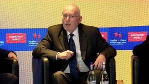 Conferinţa The Economist - Frans Timmermans: Noi, europenii, trebuie să creăm propria noastră suveranitate energetică/ Asta nu înseamnă că trebuie să producem noi toată energia/ Trebuie să diversificăm resursele