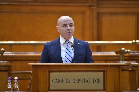Alexandru Muraru (PNL): Marea criză ar fi o guvernare iresponsabilă, exact aşa cum şi-o doreşte PSD, fără reforme, fără rigoare bugetară şi cu risipa reluată de unde a rămas

