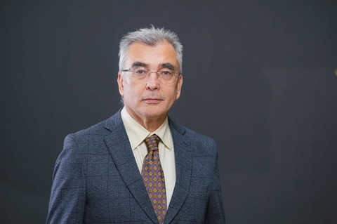 Petrişor Peiu, întrebat dacă îi ia partidul lui Simion ajutat de Dungaciu: Suntem doi oameni care suntem scoşi în faţă, dar asta nu se face împotriva voinţei lui George Simion
