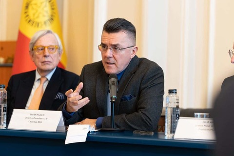 AUR: Aproximativ două treimi dintre români se opun sprijinului României pentru războaiele din Ucraina şi Iran/ Dan Dungaciu: Românii nu vor război! Prăbuşirea încrederii în instituţii arată ruptura gravă dintre stat şi cetăţeni