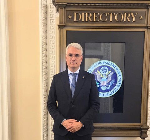 Dragoş Pîslaru (USR), ministrul Investiţiilor şi Proiectelor Europene: Nu este momentul să aruncăm ţara în haos. Nu este momentul pentru gesturi iresponsabile, pentru aventuri politice