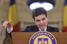 Nicuşor Dan: Ceea ce văd este o lipsă de susţinere a PSD faţă de premier / Este un acord pe care PSD, în momentul ăsta, îl încalcă / Ei spun că nu mai există o situaţie de colegialitate care să permită funcţionarea optimă a acestei coaliţii