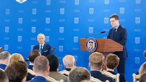 România a trimis oficial preşedintelui Emmanuel Macron candidatura lui Dacian Cioloş pentru funcţia de secretar general al Francofoniei pentru mandatul 2027-2030 