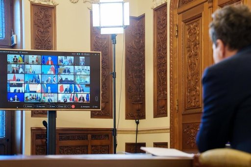 Nicuşor Dan, prin videoconferinţă la reuniunea privind Iniţiativa Internaţională pentru Libertatea de Navigaţie în Strâmtoarea Ormuz: Accentul a fost pus pe sprijinirea încetării focului şi asigurarea redeschiderii şi securizării rutelor maritime