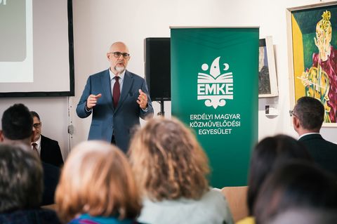 Conducerea UDMR se reuneşte în şedinţă, vineri, pentru decizia privind susţinerea unui nou Executiv. Liderul Kelemen Hunor a discutat cu preşedintele Nicuşor Dan, la Palatul Cotroceni