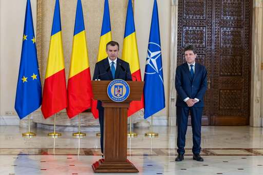UPDATE -Tomac: Sper că colegii din USR vor da dovadă de multă responsabilitate. Plec de aici încrezător / Nu voi lua în cabinet niciun membru cu carnet de partid din actualul  / Precizările USRParlament