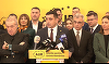Liderul AUR George Simion, sondaj pe Facebook dacă să demareze suspendarea preşedintelui Nicuşor Dan în Parlament / Petrişor Peiu: Noi avem 90 de parlamentari, am mai putea strânge 30. Restul semnăturilor necesare, până la 155, ne lipsesc