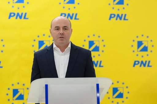 Vicepreşedintele PNL Alexandru Muraru: Cei care s-au aflat pe lista Guvernului Veştea şi au votat aseară acest guvern al fripturismului şi nesimţirii vor fi excluşi astăzi din PNL