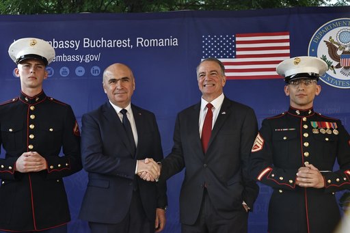 Ilie Bolojan, la recepţia de Ziua Independenţei SUA: Se cuvine să mulţumim Statelor Unite şi militarilor acesteia, pentru că contribuie semnificativ la securitatea României şi la siguranţa cetăţenilor noştri
