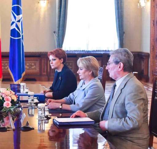 Lia Olguţa Vasilescu: Ştiu că voi stârni multe patimi şi că toţi habarniştii vor împroşca din nou cu noroi: Prin aplicarea noii legi a salarizării, statul român va pierde dublu, anual, faţă de cât câştigă din PNRR, într-un singur an