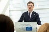 Victor Negrescu: Sunt partizanul unei linii dure în ceea ce înseamnă izolarea AUR şi o să o menţin. Nu înţeleg cum cineva, fie de la PSD, fie din zona formaţiunilor de dreapta, îşi permit aceşti oameni politici să spună: băgaţi un pic AUR la guvernare!