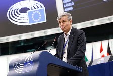 Virgil Popescu, după doborârea a două drone: Simioane, tu şi partidul tău aţi găsit imediat vinovatul. Nu Rusia, ci tot instituţiile statului român. Nici măcar un cuvânt despre cine a lansat drona, Simioane! Sunt ruseşti. Trimise de prietenul tău