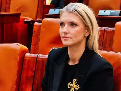 Alina Gorghiu: În Senat, decizională, a fost adoptată legea care consolidează cadrul legislativ în materia integrităţii. USR a votat ”pentru”. Cine să-i mai înţeleagă!?/ Abrudean: Vom susţine ca proiectul să treacă prin controlul de constituţionalitate