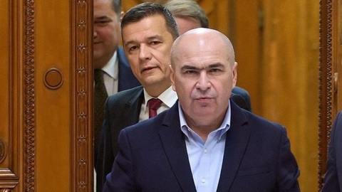Bolojan: Poate acum, când suntem la o perioadă de timp după căderea acestui guvern, ne dăm seama câtă iresponsabilitate a fost în acţiunea de demolare a unui guvern fără să pui nimic în loc