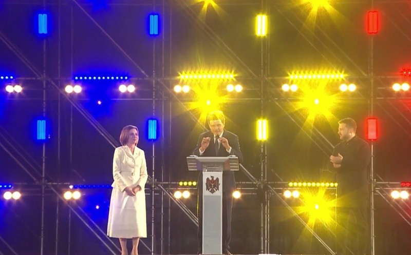 Nicuşor Dan, mesaj pentru moldoveni de Ziua Independenţei: Mai este doar puţin până când Republica Moldova să intre acolo unde îi este locul, în Uniunea Europeană. Are conducătorii care ştiu să o ducă acolo şi vă are pe voi, cei care susţineţi asta