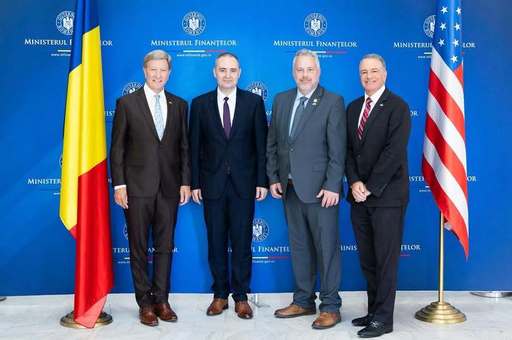 Nazare: Întâlnire importantă azi la Finanţe, cu delegaţia Congresului SUA. Pentru mine, una dintre direcţiile strategice ale perioadei următoare: mai mult capital american în România, mai multe proiecte comune