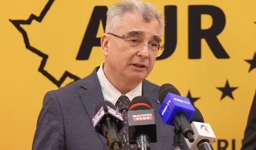 Petrişor Peiu: Nu avem discuţii formale pentru crearea unei majorităţi nici cu PSD, nici cu PNL şi nu există discuţii informale / Domnul Grindeanu s-a exprimat public că nu vrea să formeze un guvern împreună cu AUR, e cam greu de negociat