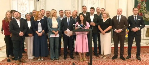 PNL şi USR au semnat un acord de colaborare în Parlament: Reforma administraţiei publice, reforma electorală, eliminarea supraimpozitării muncii part-time, printre priorităţi / Andronache (PNL): PSD să facă public protocolul cu AUR şi SOS România