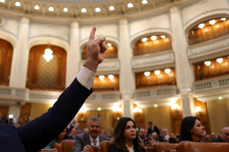 Biroul Permanent al Camerei Deputaţilor a stabilit un grup de lucru pentru analiza proiectelor de lege privind reducerea numărului de parlamentari