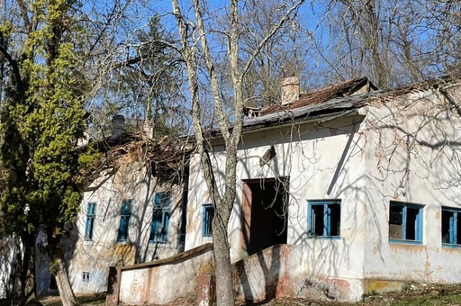 Alfred Simonis acuză Guvernul că nu predă taberele şcolare din Timiş pentru a putea fi renovate: Răspunsul neoficial este că angajaţii care le deservesc nu pot fi transferaţi pentru că nu pot fi nici disponibilizaţi, nici relocaţi