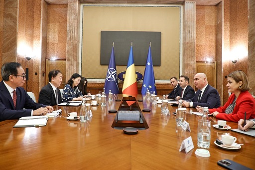 Bolojan, întrevedere cu noul ambasador al Republicii Coreea la Bucureşti / A fost analizat stadiul implementării proiectului de modernizare şi retehnologizare a Unităţii 1 de la Centrala Nuclearoelectrică de la Cernavodă