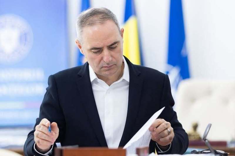 Alexandru Nazare: Am aprobat la Finanțe retrimestrializarea a 2,058 miliarde de lei pentru sănătate / Evităm un blocaj imediat al finanțării pentru servicii esențiale de îngrijire a românilor