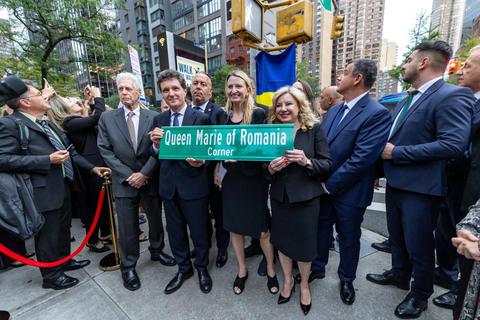 Preşedintele Nicuşor Dan şi Mirabela Grădinaru au inaugurat, la New York, intersecţia „The Queen Marie of Romania Corner”, la aniversarea a 100 de ani de la turneul istoric al Reginei în SUA