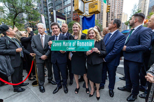 Preşedintele Nicuşor Dan şi Mirabela Grădinaru au inaugurat, la New York, intersecţia „The Queen Marie of Romania Corner”, la aniversarea a 100 de ani de la turneul istoric al Reginei în SUA