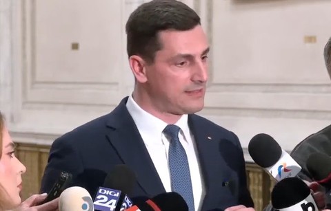 Guvernul Mureşan a picat la vot - Ionel Bogdan (PNL): Suntem pregătiţi pentru paşii care urmează. Aşteptăm din partea preşedintelui cele două opţiuni: fie declanşează alegerile anticipate de îndată, fie va desemna un nou candidat de premier