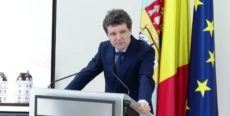 Nicușor Dan: Miza acestei perioade e dacă reușim să fim o societate a cunoașterii, în care deciziile sunt luate pe adevărurile științei/ Dacă neglijăm să fim unde societatea este, de exemplu, 9 milioane de români pe TikTok, vom fi în realități paralele