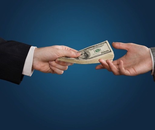 Proiect de lege al USR: Creditorii IFN vor fi obligaţi să verifice identitatea clienţilor şi să transmită situaţia finală a creditului în maximum 5 zile