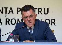 CONSULTĂRI LA COTROCENI – Dan Dungaciu (AUR): Am reiterat ideea, soluţia pentru noi sunt alegerile anticipate / Peiu: I-am spus preşedintelui că avem o majoritate pentru alegeri anticipate, majoritate care se poate verifica