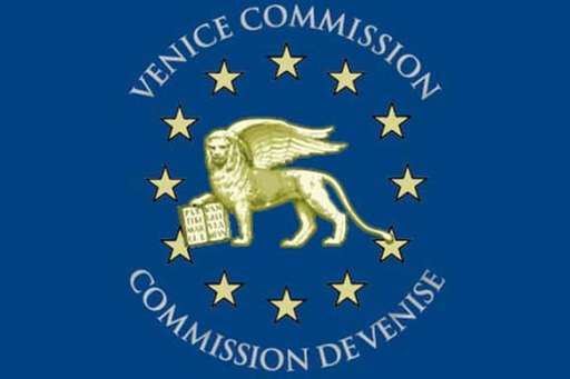 USR: Comisia de la Veneţia va analiza în procedură de urgenţă legea ANI, prin care preşedintele USR Dominic Fritz a rămas fără mandatul de primar, pentru conflict de interese / O opinie va fi adoptată în sesiunea plenară din decembrie
