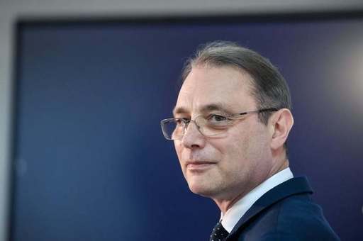 Luca Niculescu, la finalul discuţiilor cu partidele: Cântărim cu atenţie toate formulele posibile, cu un singur criteriu: un Guvern stabil, care să poată lucra pentru români / Joi depunem la Parlament programul de guvernare şi lista miniştrilor