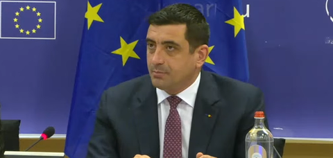 George Simion, la Conferinţa internaţională despre alegerile anticipate, organizată de AUR în PE: Facem un apel la membrii PE de a monitoriza acţiunile justiţiei împotriva lui Călin Georgescu / Nu suntem democraţie, suntem republică bananieră